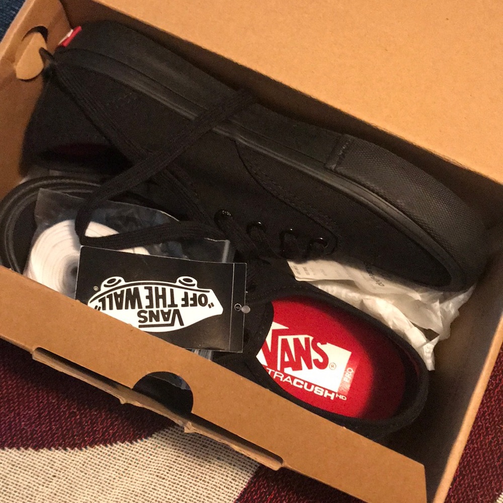Vans Black / Black Authentic Pro Skate UltracushHD